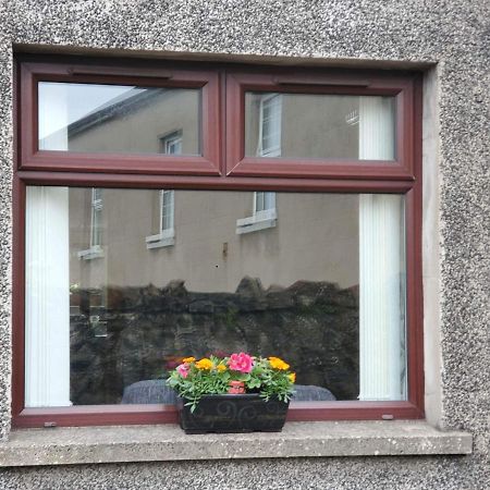 Vila Number 5 Larne Exteriér fotografie