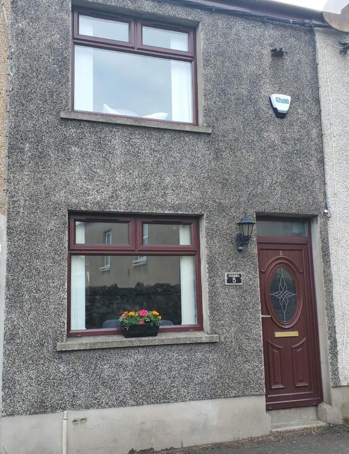 Vila Number 5 Larne Exteriér fotografie